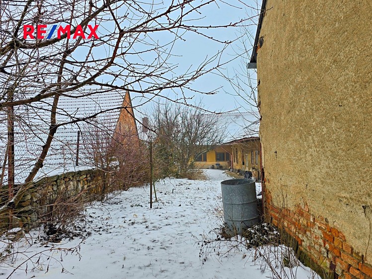 Prodej rodinného domu 155 m², pozemek 913 m² - foto 7