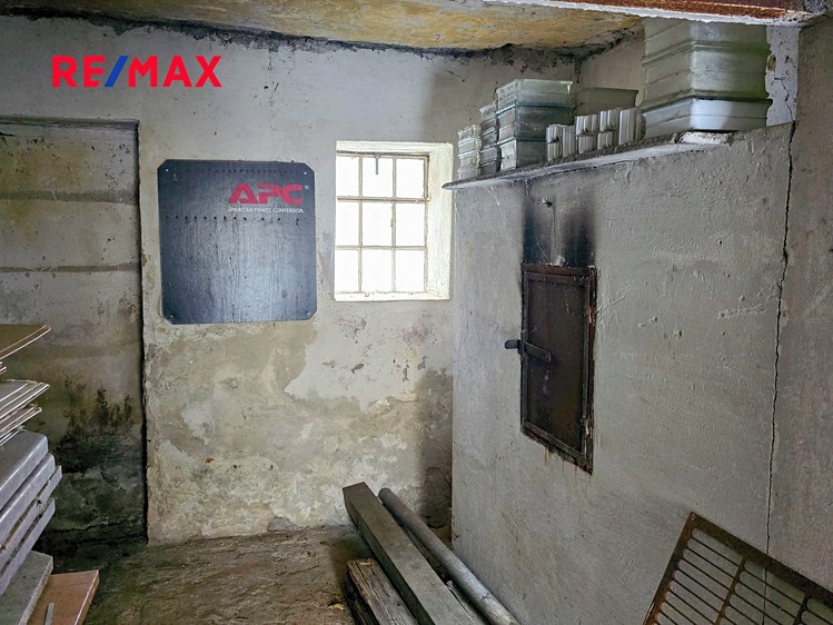 Prodej rodinného domu 155 m², pozemek 913 m² - foto 8