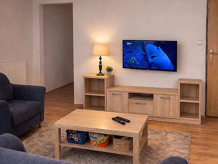 Prodej rodinného domu 105 m², pozemek 745 m² - foto 2