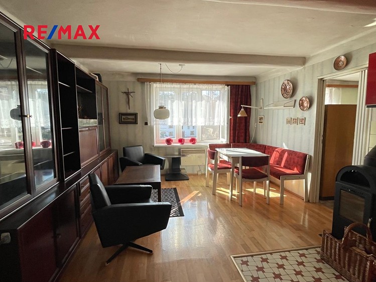 Prodej  rodinného domu 122 m², pozemek 755 m² - foto 4
