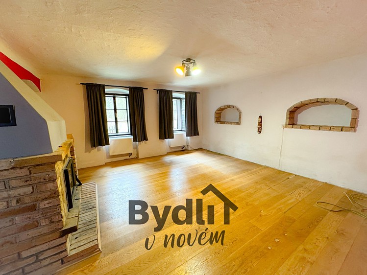 Prodej chaty 155 m², pozemek 1 728 m² - foto 1