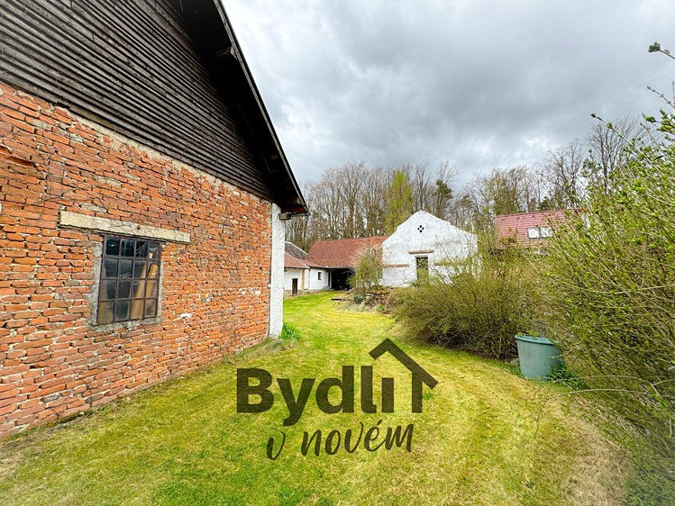 Prodej chaty 155 m², pozemek 1 728 m² - foto 2