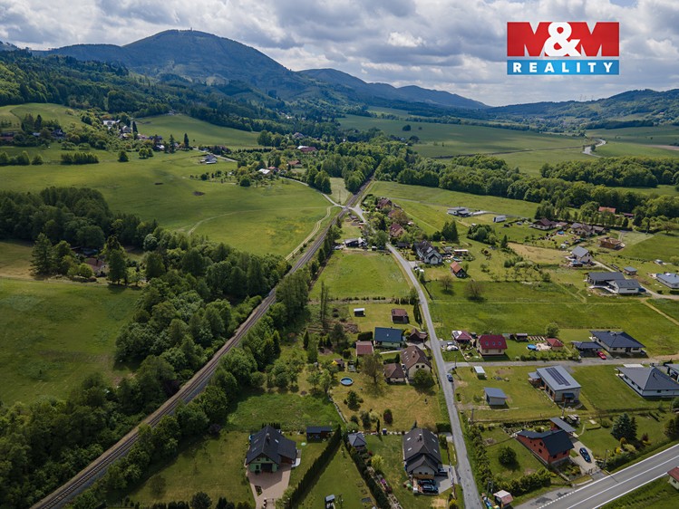 Prodej rodinného domu 145 m², pozemek 1 474 m² - foto 5