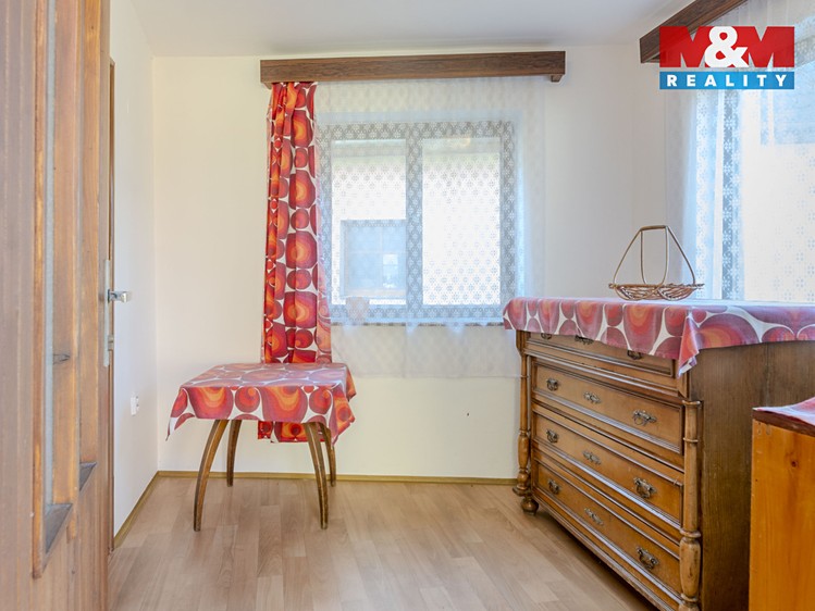 Prodej rodinného domu 85 m², pozemek 368 m² - foto 8