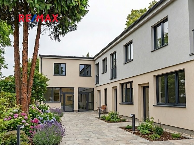 Prodej rodinného domu 500 m², pozemek 487 m² - foto 4