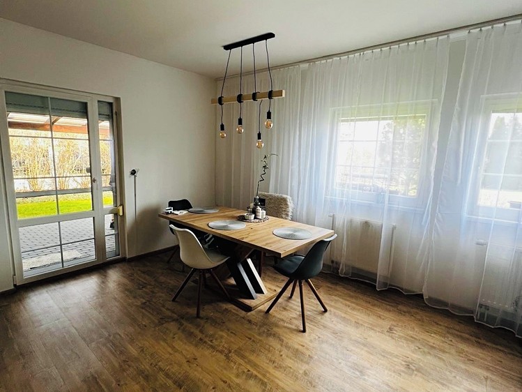 Pronájem rodinného domu 116 m², pozemek 948 m² - foto 4