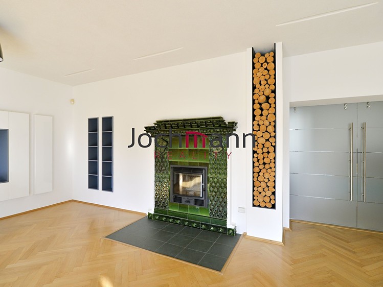 Pronájem vily 300 m², pozemek 719 m² - foto 1