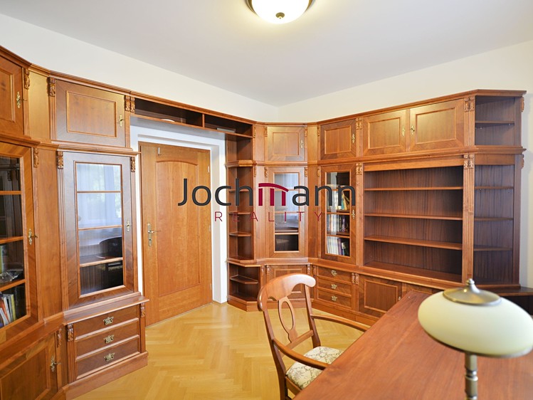 Pronájem vily 300 m², pozemek 719 m² - foto 8