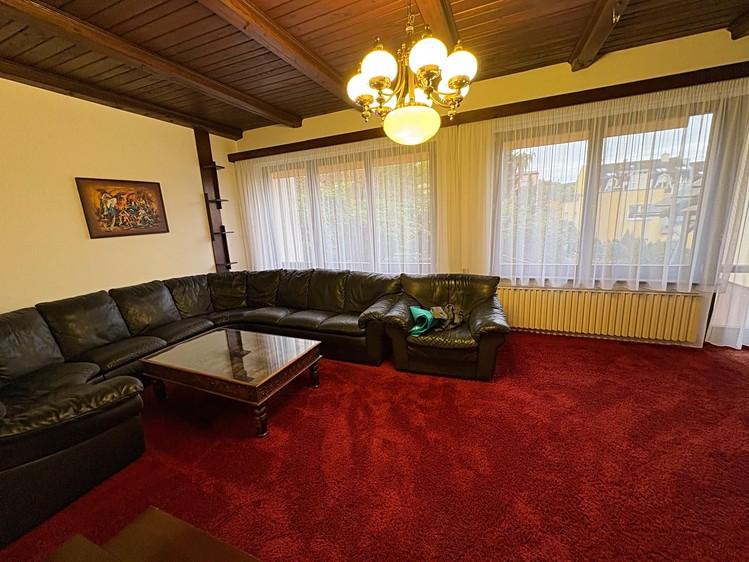 Pronájem  rodinného domu 260 m², pozemek 175 m² - foto 5