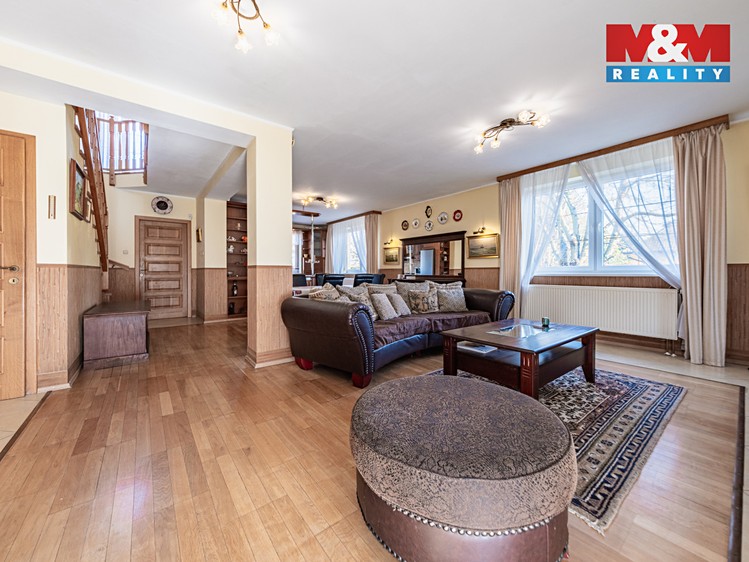 Pronájem rodinného domu 220 m², pozemek 850 m² - foto 5