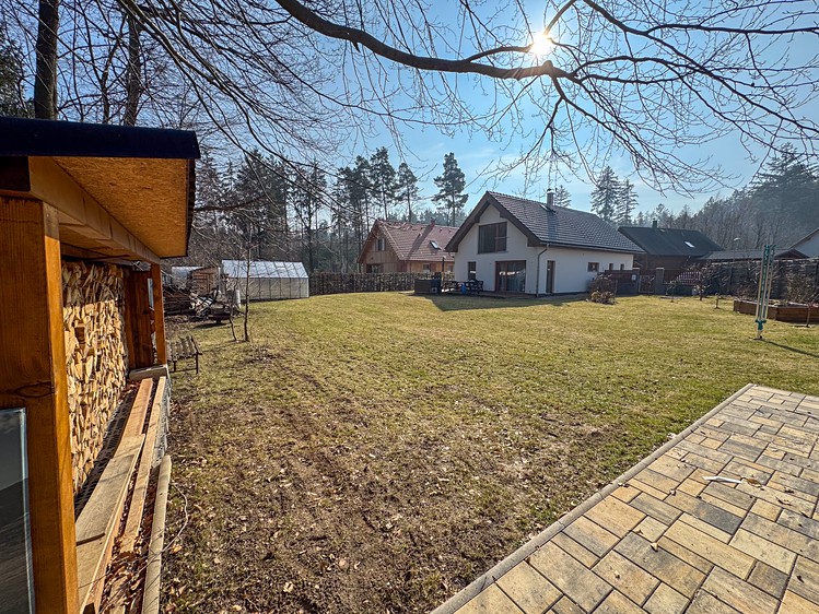 Pronájem rodinného domu 160 m², pozemek 926 m² - foto 2