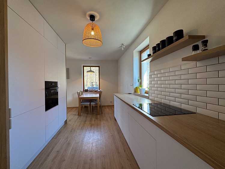 Pronájem rodinného domu 160 m², pozemek 926 m² - foto 6