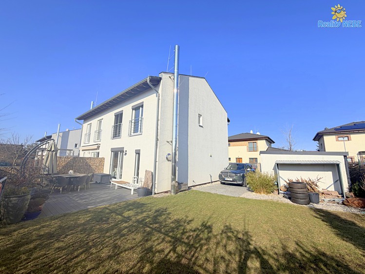 Pronájem rodinného domu 94 m², pozemek 300 m² - foto 3