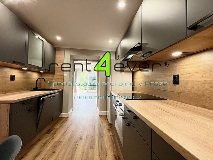 Pronájem rodinného domu 88 m², pozemek 120 m² - foto 7