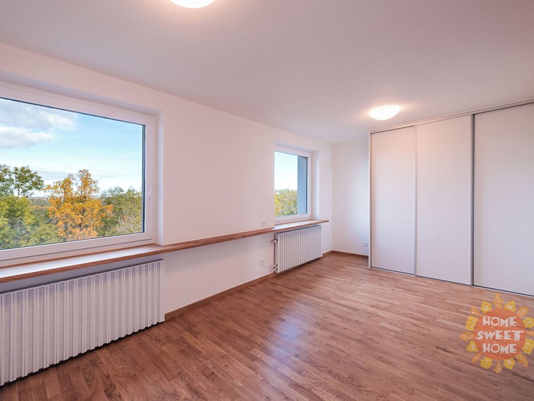 Pronájem rodinného domu 265 m², pozemek 191 m² - foto 7
