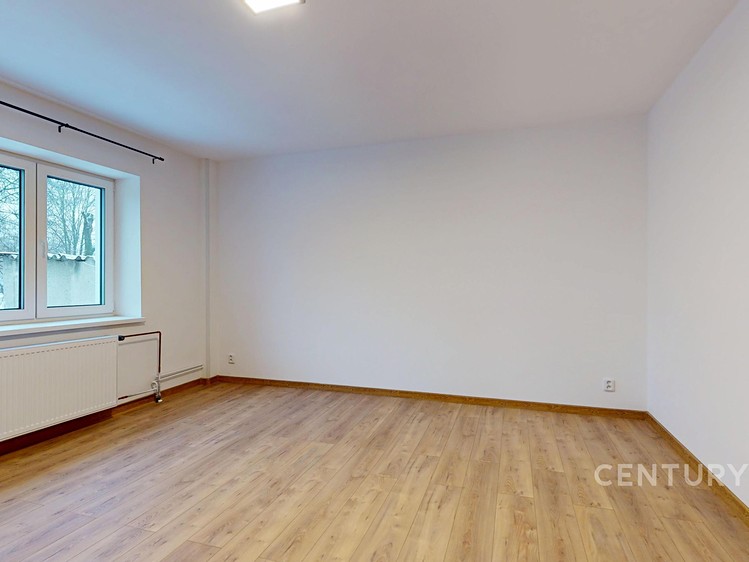 Pronájem rodinného domu 83 m², pozemek 561 m² - foto 8