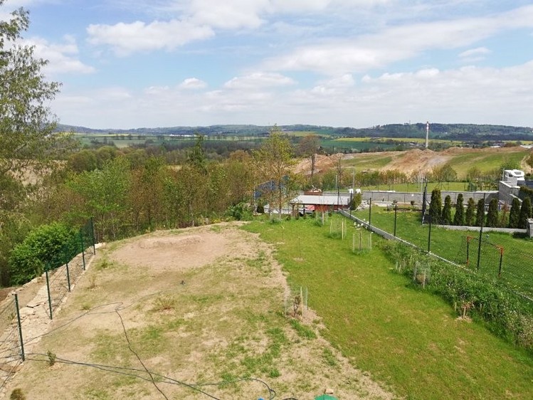 Pronájem rodinného domu 160 m², pozemek 670 m² - foto 7