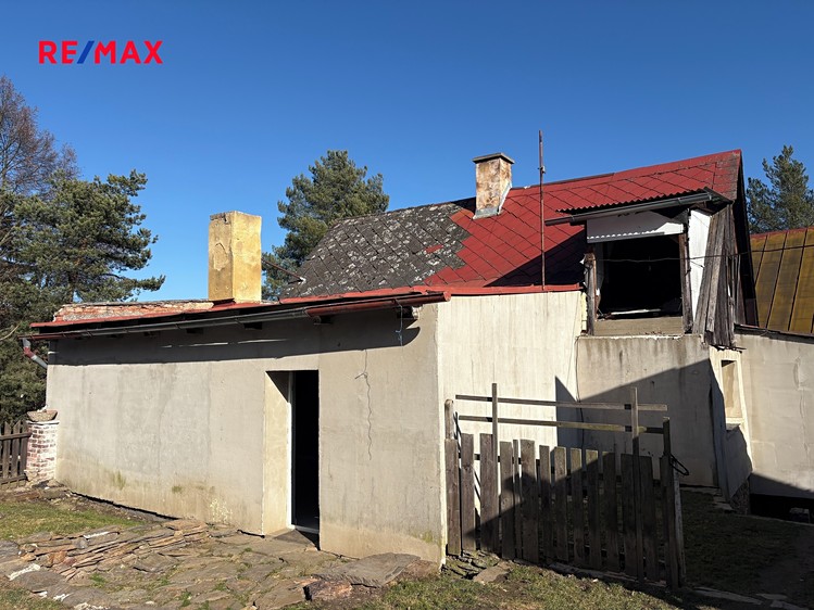 Prodej stavebního pozemku 358 m² - foto 6