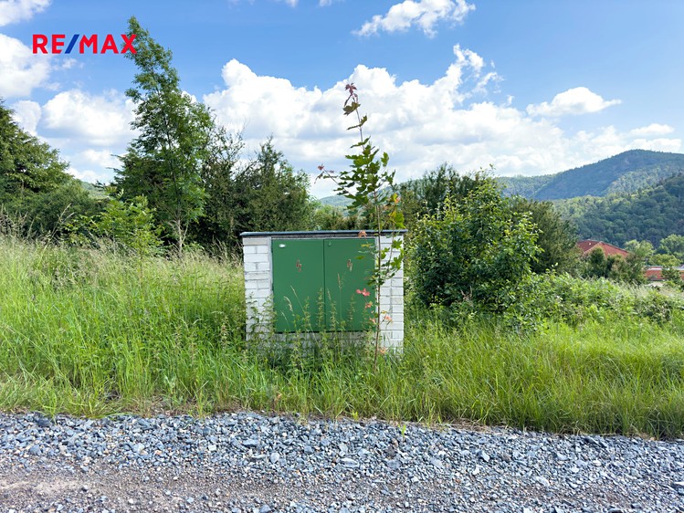 Prodej stavebního pozemku 997 m² - foto 7