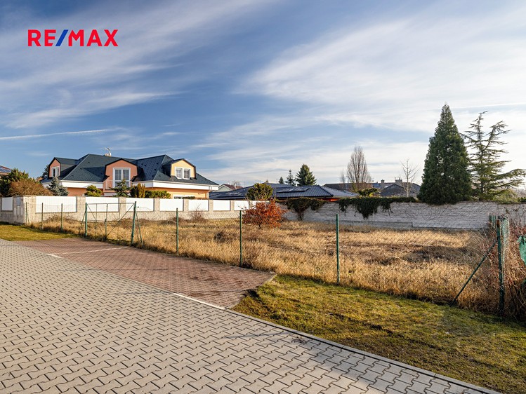 Prodej stavebního pozemku 630 m² - foto 7