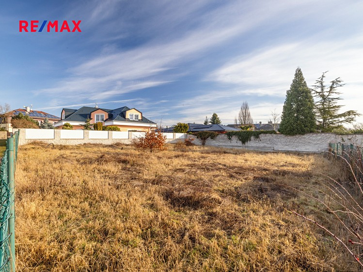 Prodej stavebního pozemku 630 m² - foto 8