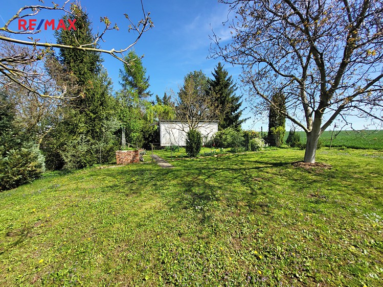 Prodej stavebního pozemku 2 192 m² - foto 6