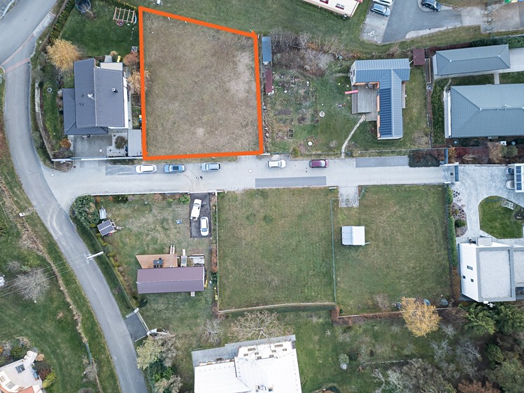 Prodej stavebního pozemku 822 m² - foto 3