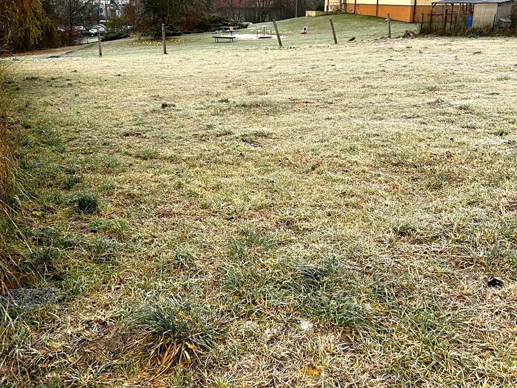 Prodej stavebního pozemku 822 m² - foto 4