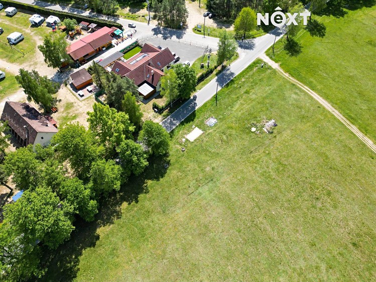 Prodej stavebního pozemku 1 756 m² - foto 6