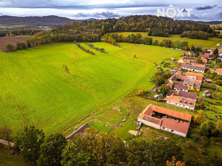 Prodej stavebního pozemku 932 m² - foto 5