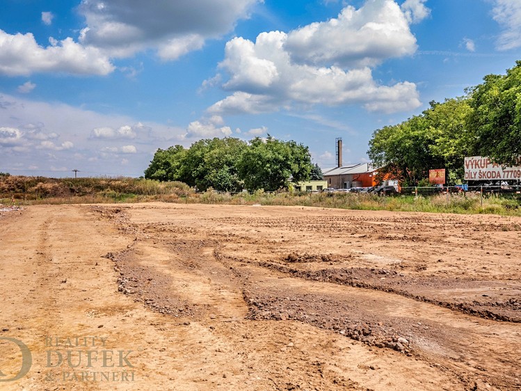 Prodej komerčního pozemku 27 803 m² - foto 7