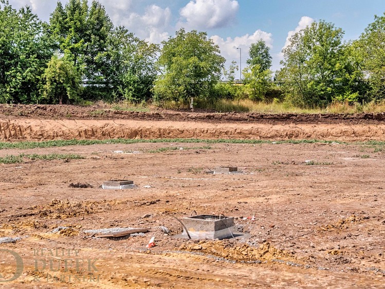 Prodej komerčního pozemku 27 803 m² - foto 8