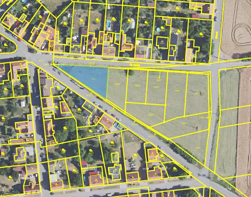 Prodej stavebního pozemku 799 m² - foto 2