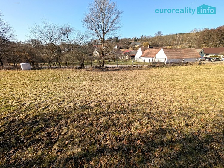 Prodej stavebního pozemku 4 553 m² - foto 5