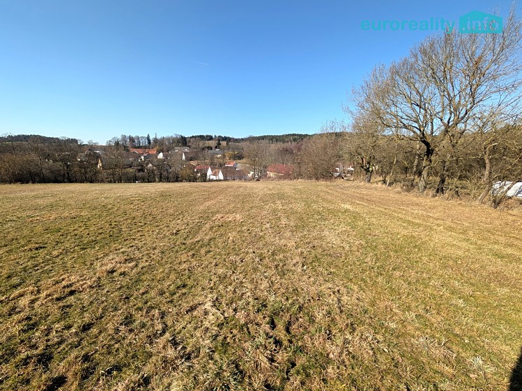 Prodej stavebního pozemku 4 553 m² - foto 8