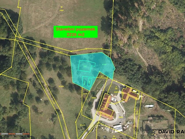 Prodej stavebního pozemku 2 226 m² - foto 2