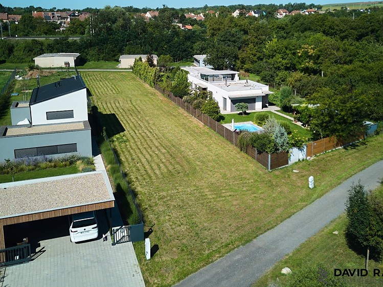 Prodej stavebního pozemku 724 m² - foto 7