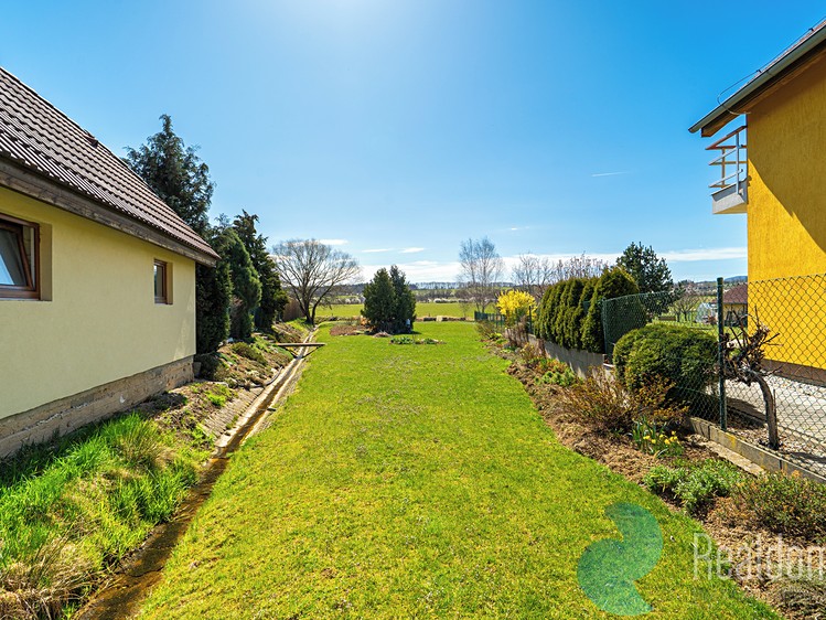 Prodej stavebního pozemku 1 426 m² - foto 6
