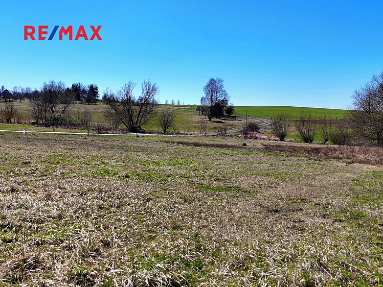 Prodej stavebního pozemku 2 078 m² - foto 5