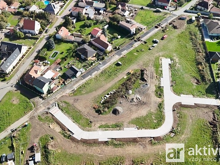 Prodej stavebního pozemku 1 281 m² - foto 3
