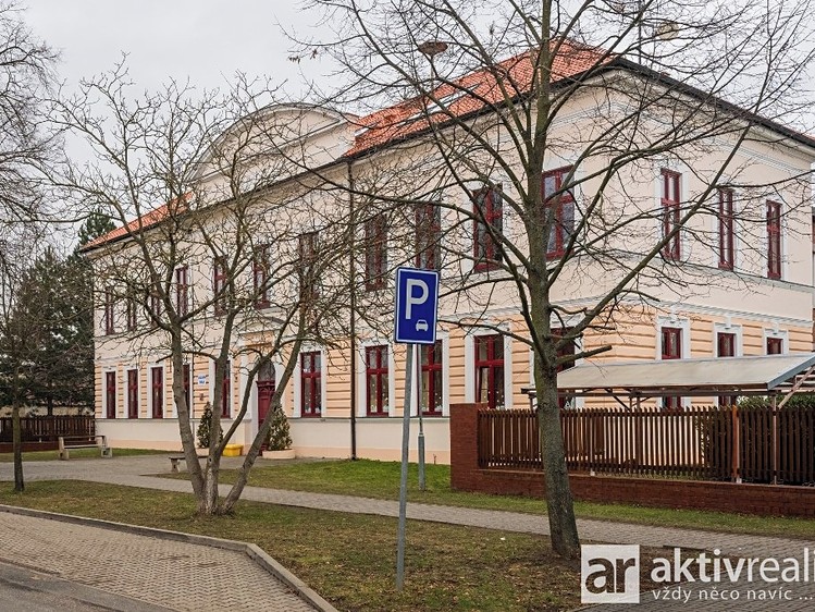 Prodej stavebního pozemku 1 281 m² - foto 8