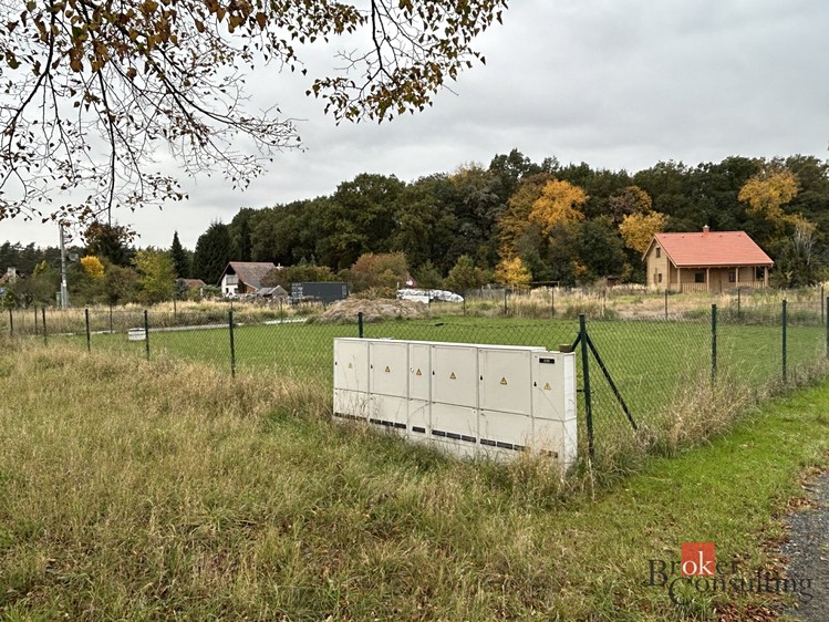 Prodej stavebního pozemku 629 m² - foto 3