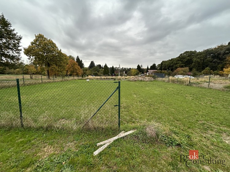 Prodej stavebního pozemku 629 m² - foto 4