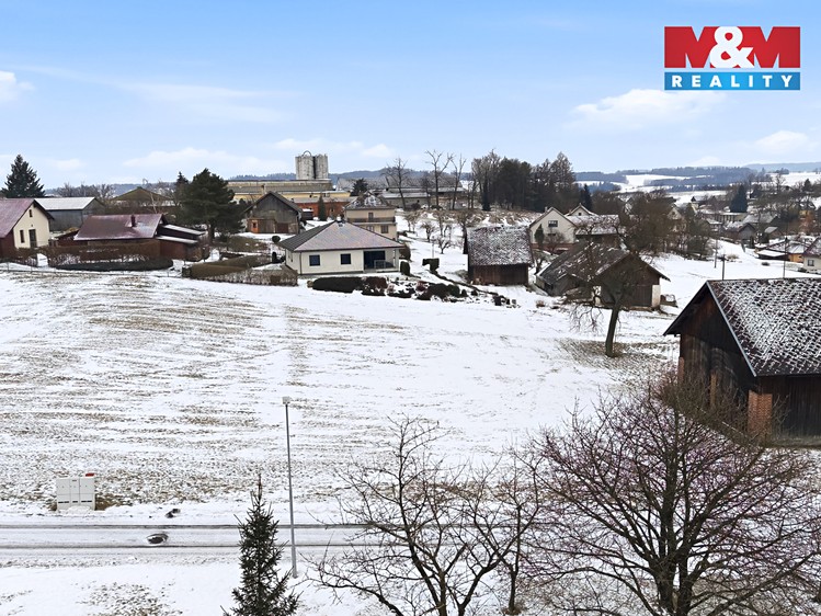 Prodej stavebního pozemku 1 749 m² - foto 2
