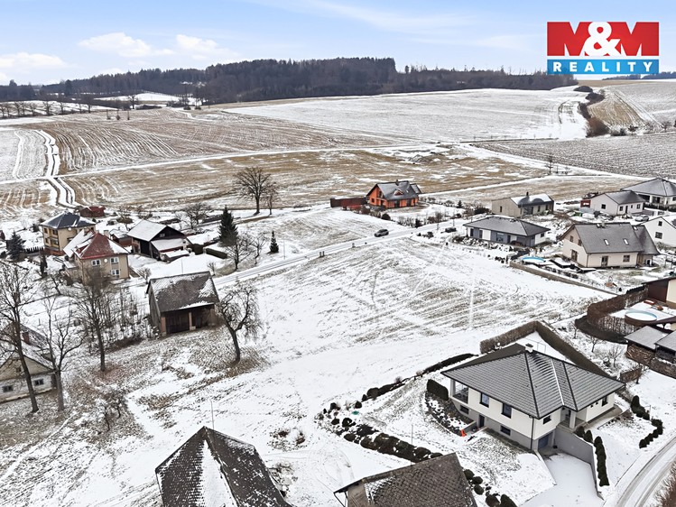 Prodej stavebního pozemku 1 749 m² - foto 6