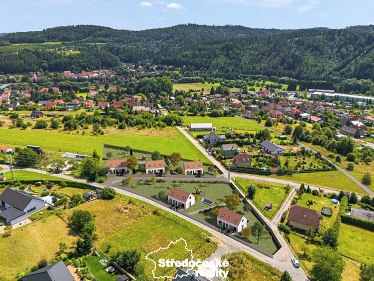 Prodej stavebního pozemku 921 m² - foto 6