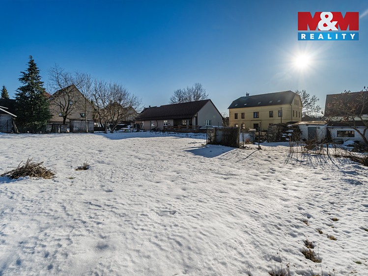 Prodej stavebního pozemku 751 m² - foto 3