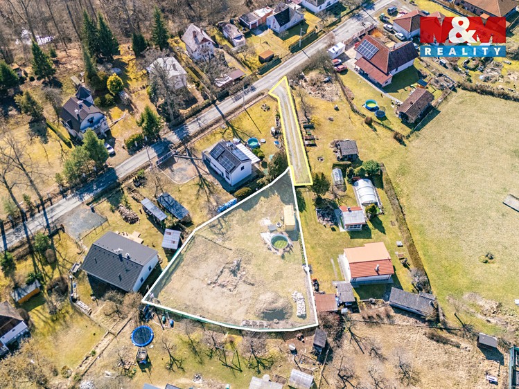 Prodej stavebního pozemku 997 m² - foto 2