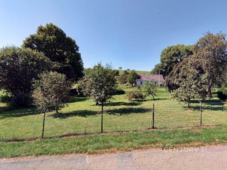 Prodej stavebního pozemku 1 300 m² - foto 3