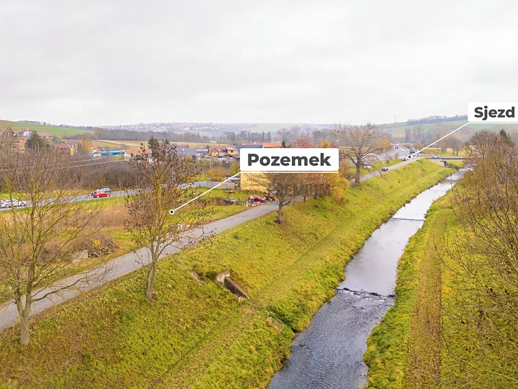 Prodej komerčního pozemku 1 418 m² - foto 2